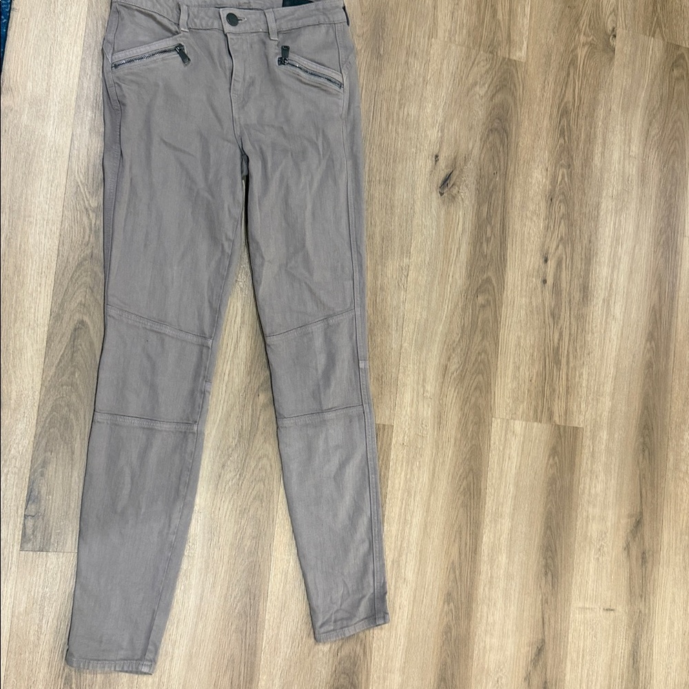 Vince Tan jeans